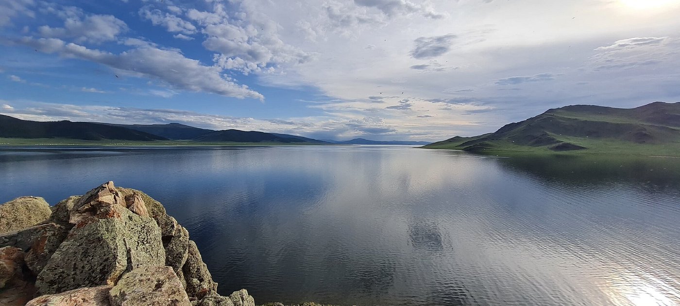 Tsenkher Hot Spring - Chuluut canyon - Terkhiin Tsagaan Lake